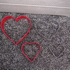 *FREE W/ PURCHASE* Set of 4 Heart Shaped Cookie Cutters